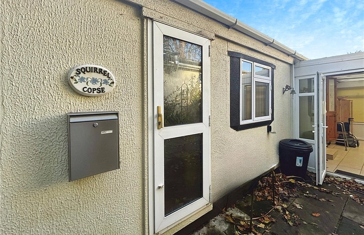 1 bedroom mobile home for sale - Old Road, East Cowes, Isle of Wight, PO32