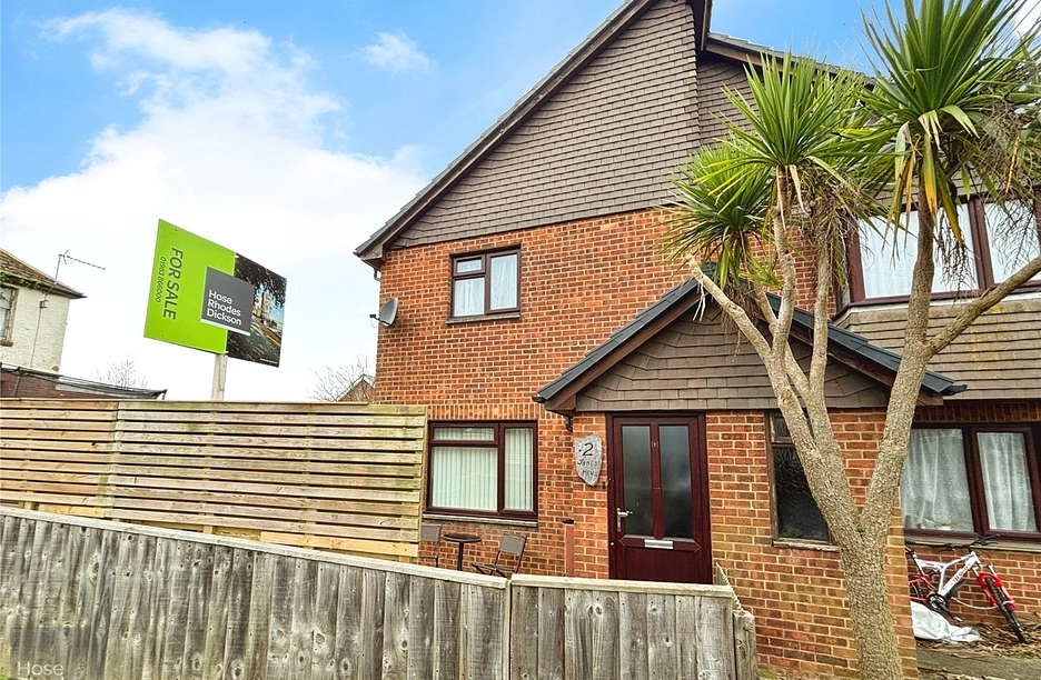2 bedroom house for sale - James Mews, Cemetery Road, Lake, Isle of Wight, PO36