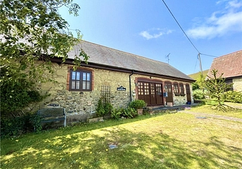 4 bedroom house for sale - Chillerton Farm Barns, Chillerton, Newport, Isle of Wight, PO30