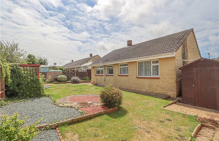 2 bedroom bungalow for sale - Yarborough Close, Godshill, Ventnor, Isle of Wight, PO38