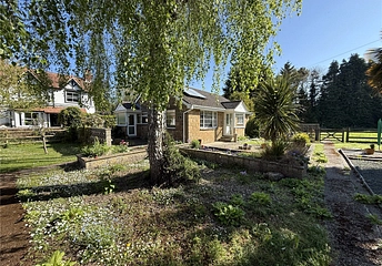 2 bedroom bungalow for sale - Millers Lane, Newport, Isle of Wight, PO30