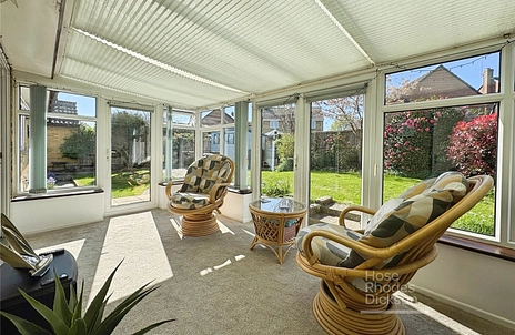 2 bedroom bungalow for sale - Fieldfare Road, Newport, Isle of Wight, PO30