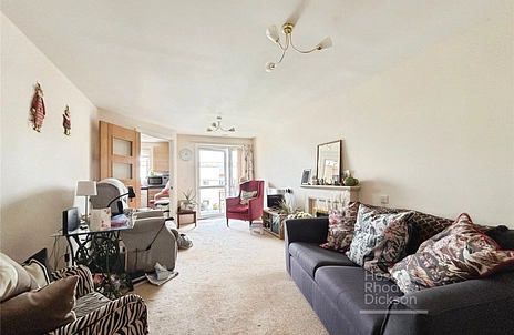 2 bedroom apartment for sale - Foxes Road, Newport, Isle of Wight, PO30