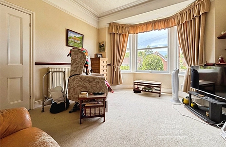 3 bedroom house for sale - Carisbrooke Road, Newport, Isle of Wight, PO30