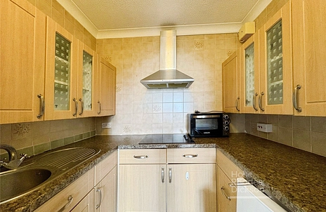 1 bedroom apartment for sale - Crocker Street, Newport, Isle of Wight, PO30