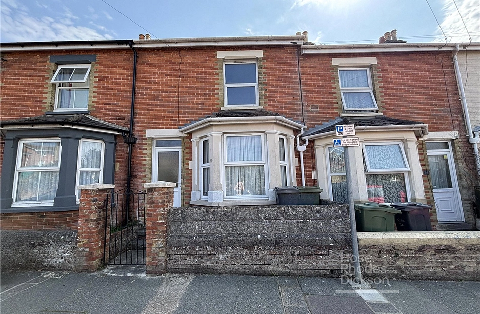 3 bedroom house for sale - Barton Road, Newport, Isle of Wight, PO30