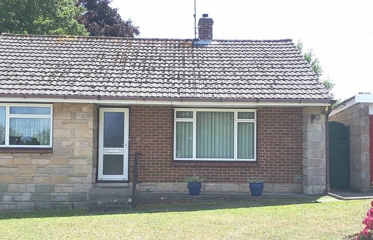 2 bedroom bungalow for sale - Milne Way, Newport, Isle of Wight, PO30