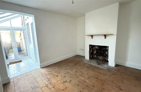 3 bedroom house for sale - Victoria Road, Newport, Isle of Wight, PO30