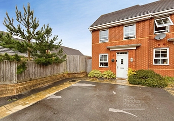 2 bedroom house for sale - Towngate Place, Newport, Isle of Wight, PO30