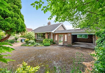 3 bedroom bungalow for sale - Watergate Road, Newport, Isle of Wight, PO30