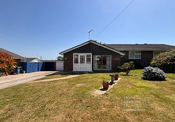 2 bedroom bungalow for sale - Rectory Drive, Wootton Bridge, Ryde, Isle of Wight, PO33