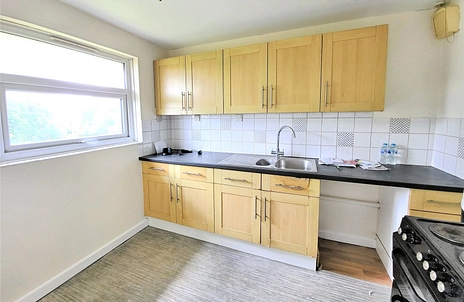 2 bedroom apartment to rent - Field Court, The Mall, Carisbrooke, PO30