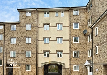2 bedroom apartment to rent - Victoria Road, Newport, PO30