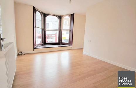 2 bedroom apartment to rent - St. James Street, Newport, PO30