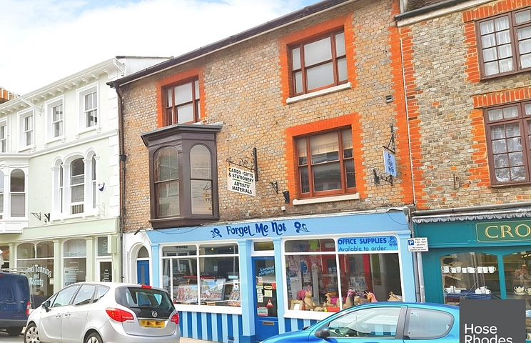 2 bedroom apartment to rent - St. James Street, Newport, PO30