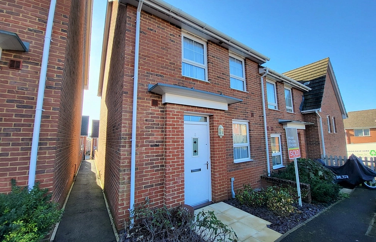 3 bedroom house to rent - Bell Mews, PO30