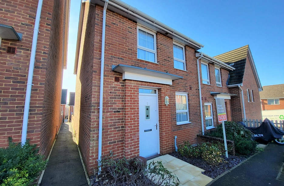 3 bedroom house to rent - Bell Mews, PO30