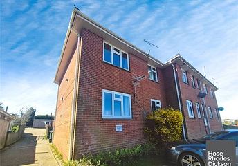 2 bedroom apartment to rent - Mount Pleasant House, Heath Close, Newport, PO30