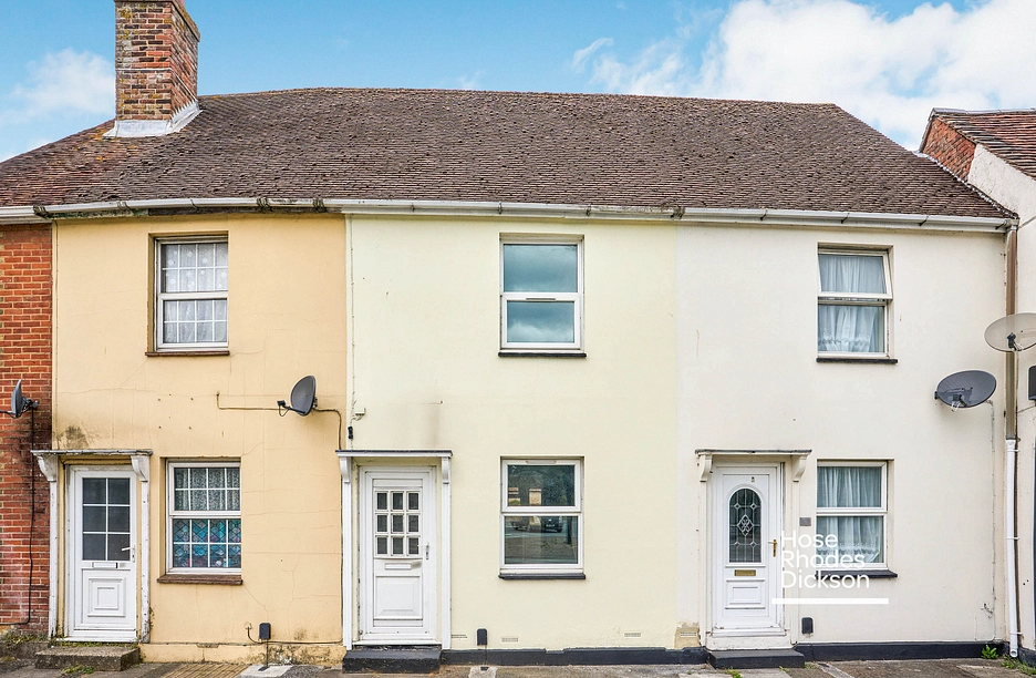 2 bedroom house to rent - East Street, PO30