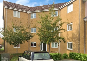 2 bedroom apartment to rent - Bembridge House, 68 Snowberry Road, Newport, PO30