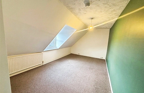 2 bedroom apartment to rent - Holyrood Street, Newport, PO30