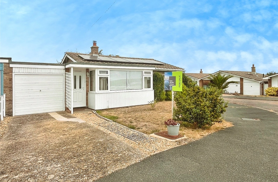 2 bedroom bungalow to rent - Redlake Road, PO40