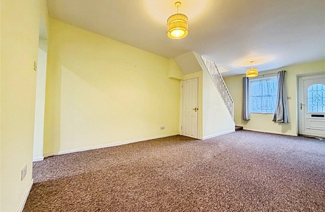 2 bedroom house to rent - East Street, PO30