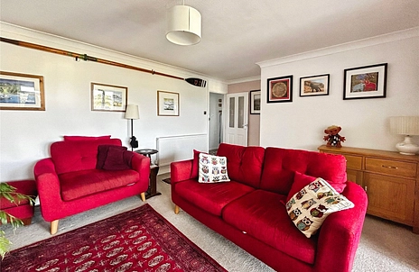 2 bedroom bungalow for sale - Campfield Road, East Cowes, Isle of Wight, PO32