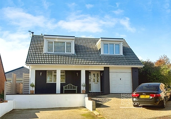 2 bedroom bungalow for sale - Station Road, St. Helens, Ryde, Isle of Wight, PO33