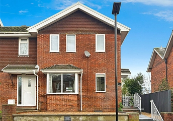 3 bedroom house for sale - Winton Street, Ryde, Isle of Wight, PO33