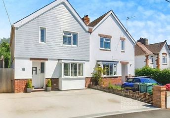 3 bedroom house for sale - Station Road, St. Helens, Ryde, Isle of Wight, PO33