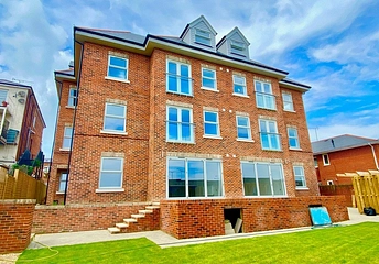 2 bedroom apartment to rent - Old Dairy Heights, 91 High Street, Ryde, PO33