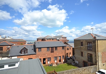 2 bedroom apartment to rent - Pilkington Court, 23A Union Street, Ryde, PO33