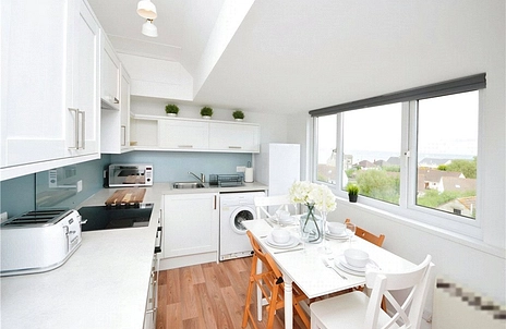 2 bedroom apartment to rent - Bermuda, Oakhill Road, Seaview, PO34