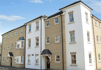 2 bedroom apartment to rent - Market Street, Ventnor, PO38