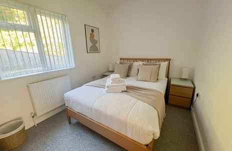 3 bedroom apartment to rent - Riviera Park Apartments, Shore Road, Ventnor, PO38