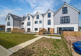 2 bedroom apartment to rent - Seahaven, 23 Carter Street, Sandown, PO36