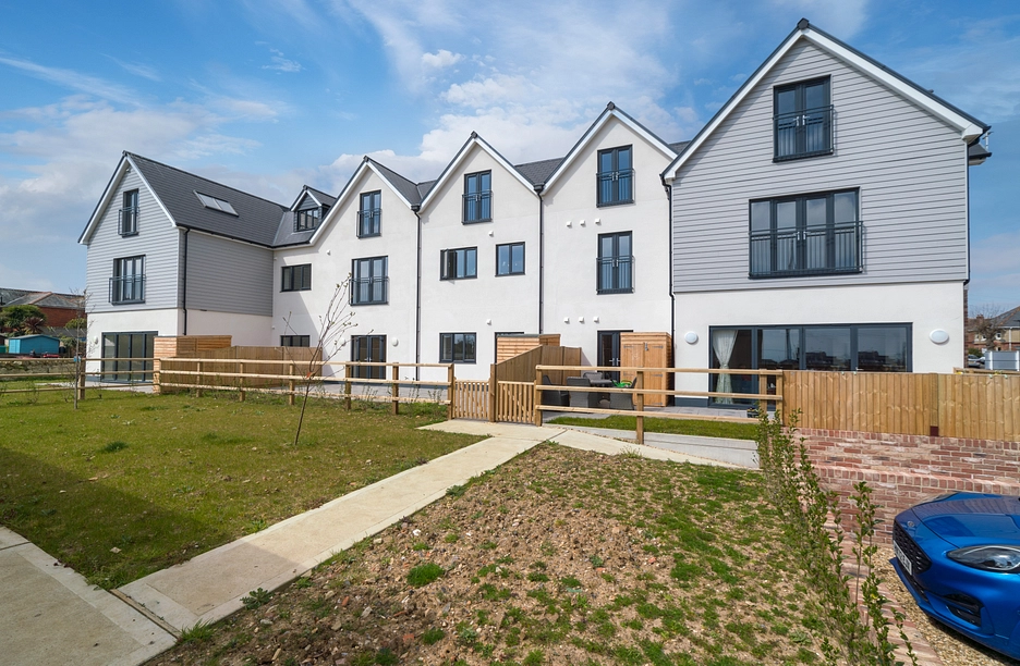 2 bedroom apartment to rent - Seahaven, 23 Carter Street, Sandown, PO36