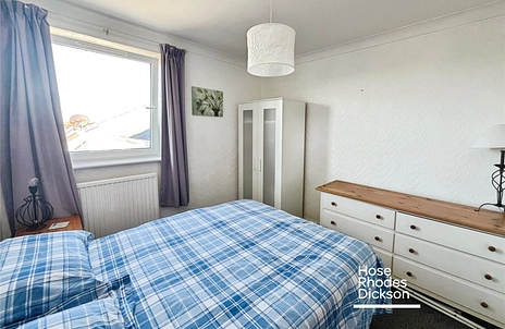 1 bedroom apartment to rent - Cliff House, Cliff Road, Sandown, PO36