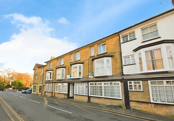 2 bedroom apartment to rent - Suvretta House, Grange Road, Shanklin, PO37