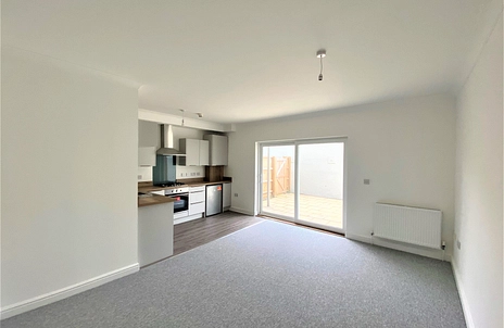 1 bedroom apartment to rent - Riviera Park Apartments, Shore Road, Ventnor, PO38