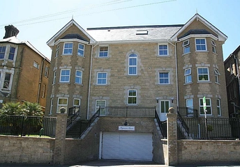 2 bedroom apartment to rent - Alpine Road, Ventnor, PO38