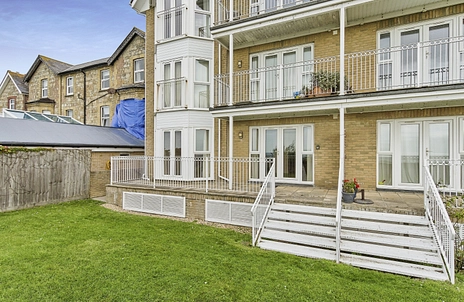 2 bedroom apartment to rent - Alpine Road, Ventnor, PO38