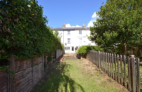 3 bedroom house to rent - Osborne Road, Ryde, PO33