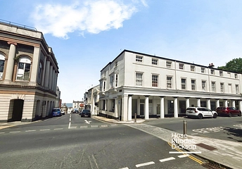 2 bedroom apartment to rent - Lind Street, Ryde, Isle of Wight, PO33