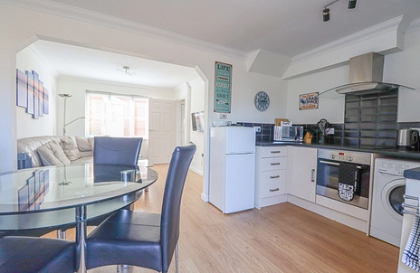 2 bedroom house for sale - George Street, Sandown, Isle of Wight, PO36