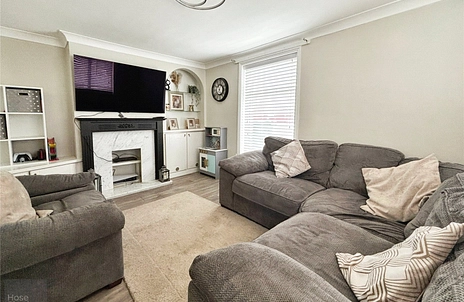 2 bedroom house for sale - Fort Street, Sandown, Isle of Wight, PO36