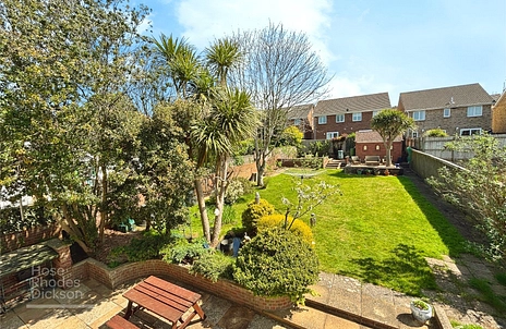 4 bedroom house for sale - The Fairway, Sandown, Isle of Wight, PO36