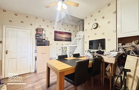 3 bedroom house for sale - Leed Street, Sandown, Isle of Wight, PO36