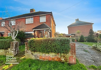 3 bedroom house for sale - Stag Road, Sandown, Isle of Wight, PO36